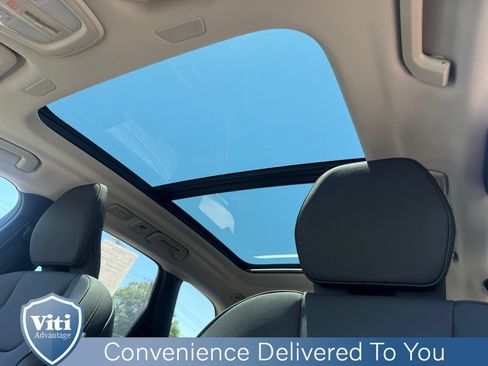 Certified 2026 Volvo XC60 B5 Plus w/ Protection Package Premier AWD/4WD image 19
