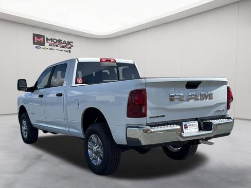 New 2026 RAM 2500 Big Horn AWD/4WD image 5