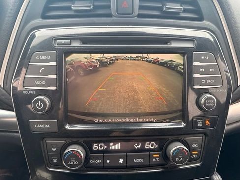 Used 2020 Nissan Maxima 3.5 S w/ Floor Mat Group FWD image 31