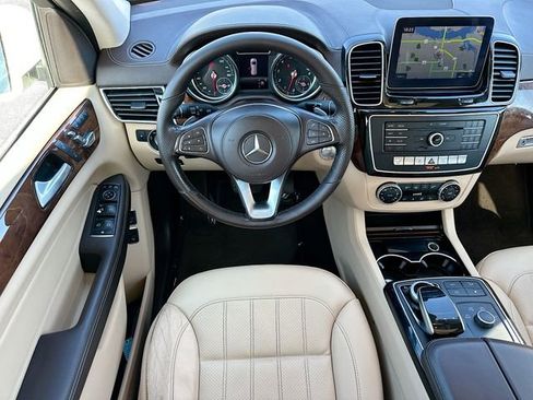 Used 2019 Mercedes-Benz GLS 450 GLS 450 image 23