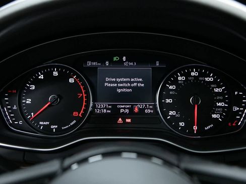 Used 2023 Audi A4 2.0T Premium w/ Convenience Package image 20