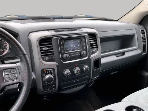 Used 2015 RAM 1500 Express AWD/4WD image 7