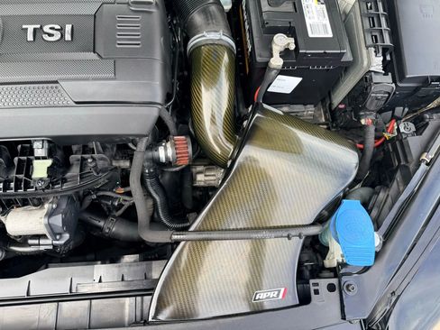 Used 2015 Volkswagen Golf 4-Door image 24