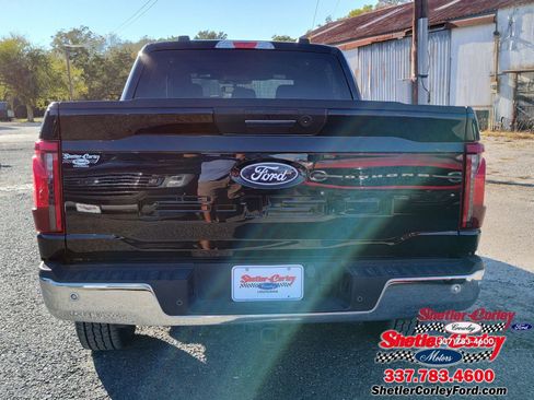Used 2024 Ford F150 XLT w/ Mobile Office Package image 6