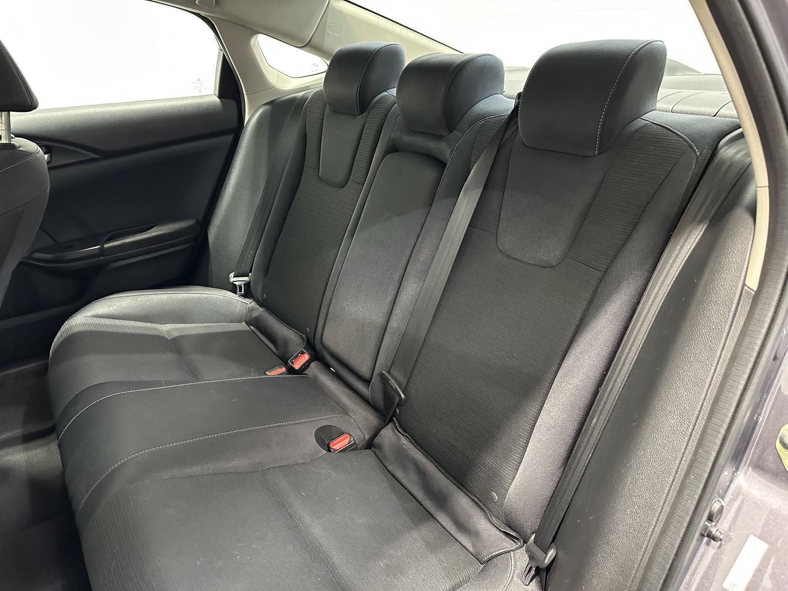 Used 2020 Honda Insight EX image 24