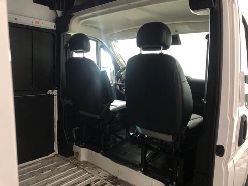 Used 2023 RAM ProMaster 2500 FWD image 11