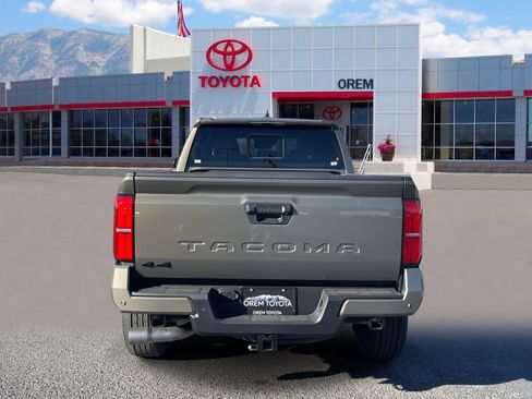 New 2026 Toyota Tacoma TRD Sport w/ TRD Sport Upgrade Package image 4