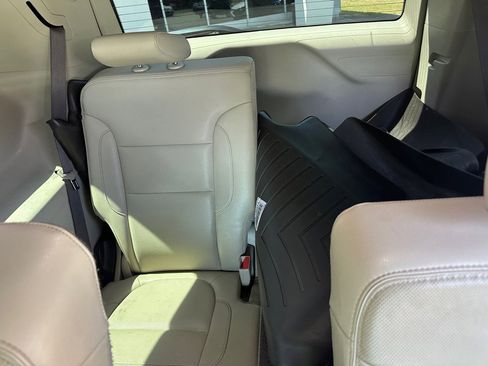 Used 2019 GMC Acadia Denali AWD/4WD image 22