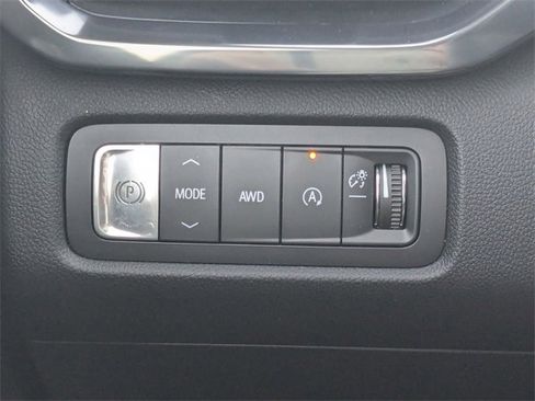 New 2026 GMC Acadia AT4 w/ Luxury Package image 23