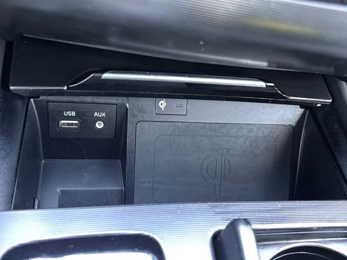 Used 2019 Genesis G80 3.3T Sport image 22