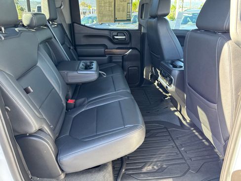 Used 2021 GMC Sierra 1500 SLT w/ SLT Premium Plus Package image 17