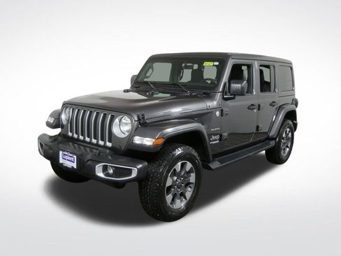 Used 2021 Jeep Wrangler Unlimited Sahara w/ Uconnect 4C Nav & Sound Group image 11
