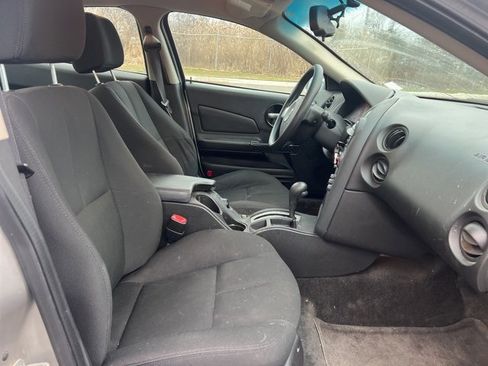 Used 2006 Pontiac Grand Prix image 9