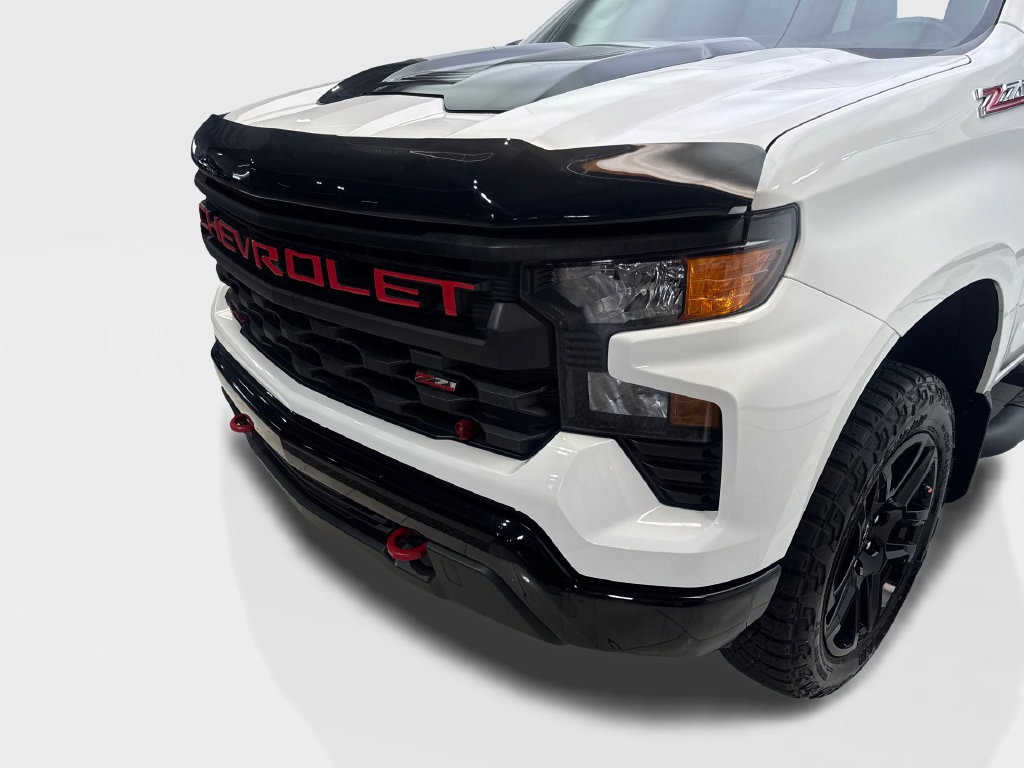 Used 2024 Chevrolet Silverado 1500 Custom Trail Boss AWD/4WD image 18