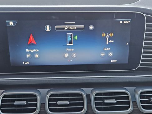 Certified 2025 Mercedes-Benz GLE 350 4MATIC image 16