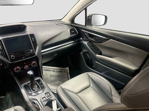 Used 2022 Subaru Crosstrek 2.5i Sport w/ Moonroof Package image 23