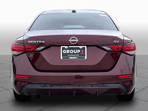 Used 2024 Nissan Sentra SV FWD image 5