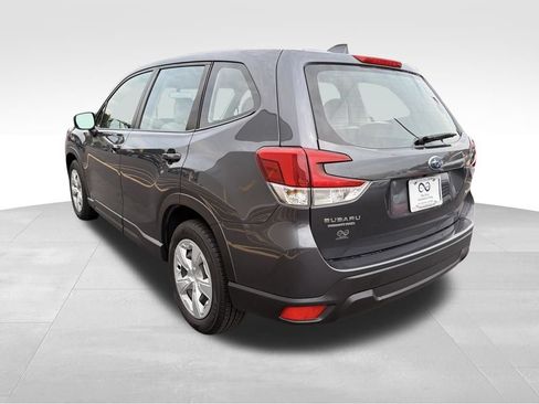 Used 2022 Subaru Forester AWD/4WD image 5