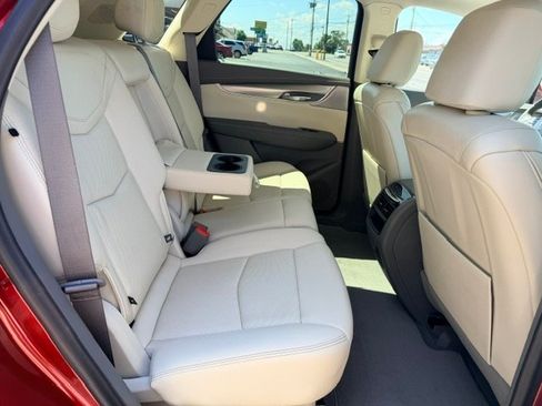 Used 2022 Cadillac XT5 Premium Luxury AWD/4WD image 19