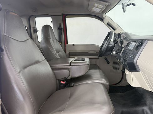 Used 2010 Ford F250 XL RWD image 10
