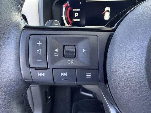 Used 2024 Nissan Rogue SL image 15