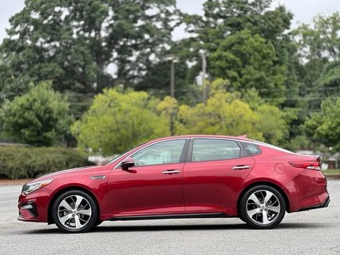 Used 2020 Kia Optima S FWD image 8