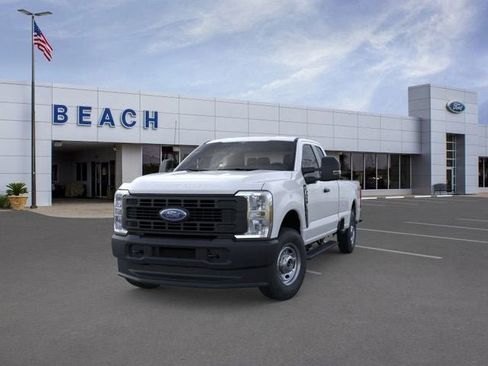New 2026 Ford F350 XL image 3