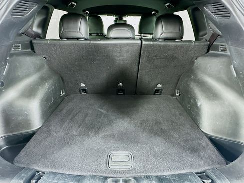 Used 2025 Jeep Compass Limited image 27