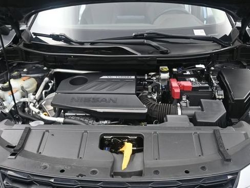 Used 2023 Nissan Rogue SV FWD image 26