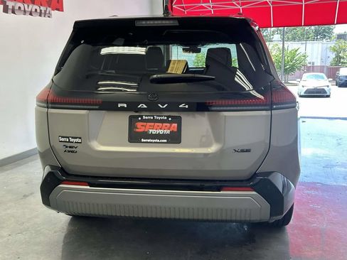 Used 2026 Toyota RAV4 XSE w/ Panoramic Sun Roof Package AWD/4WD image 4