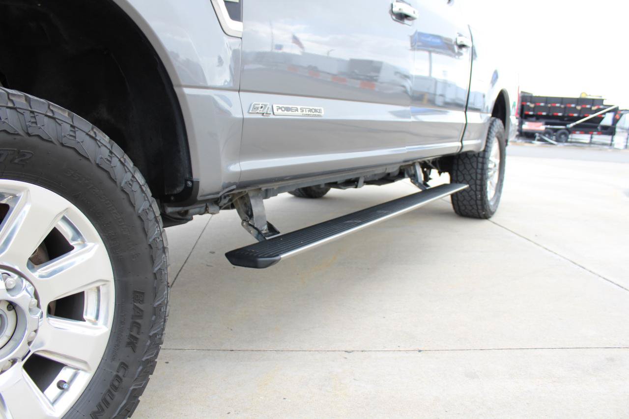 Used 2021 Ford F250 Platinum w/ FX4 Off-Road Package AWD/4WD image 39