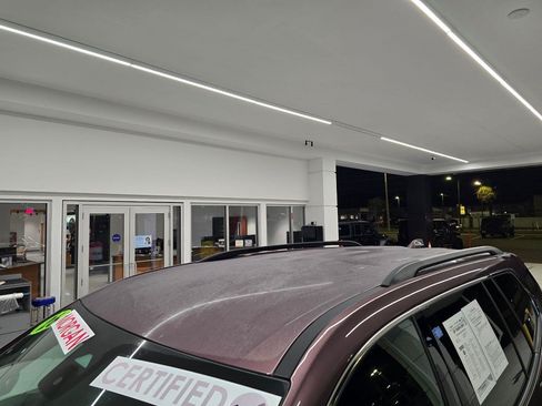 Used 2026 GMC Acadia Elevation FWD image 12