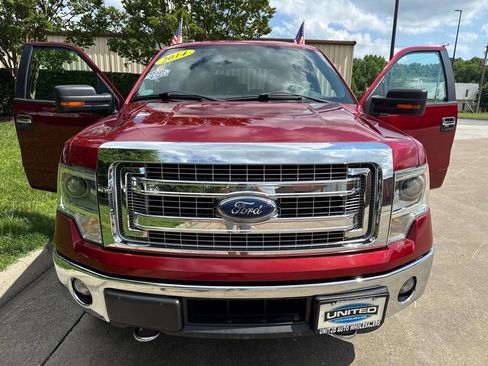 Used 2014 Ford F150 XLT w/ XLT Chrome Package image 21