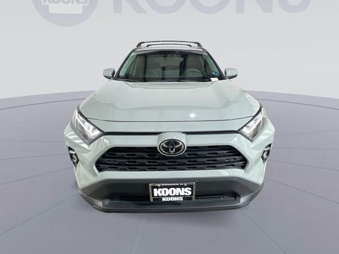 Used 2023 Toyota RAV4 XLE Premium image 11