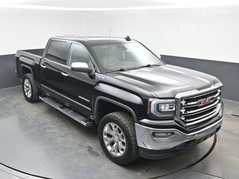 Used 2018 GMC Sierra 1500 SLT AWD/4WD image 32