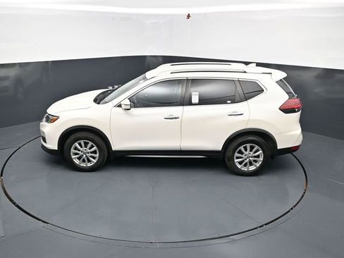 Used 2020 Nissan Rogue SV AWD/4WD image 38