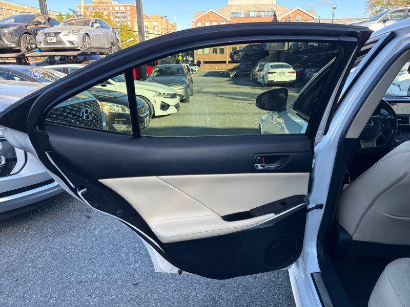 Used 2016 Lexus IS 300 AWD w/ Navigation System Package image 12