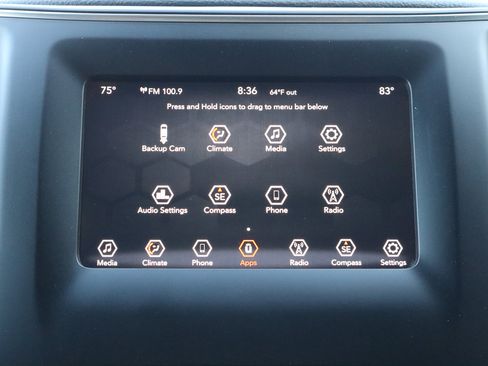 Used 2020 Jeep Cherokee Latitude Plus image 23