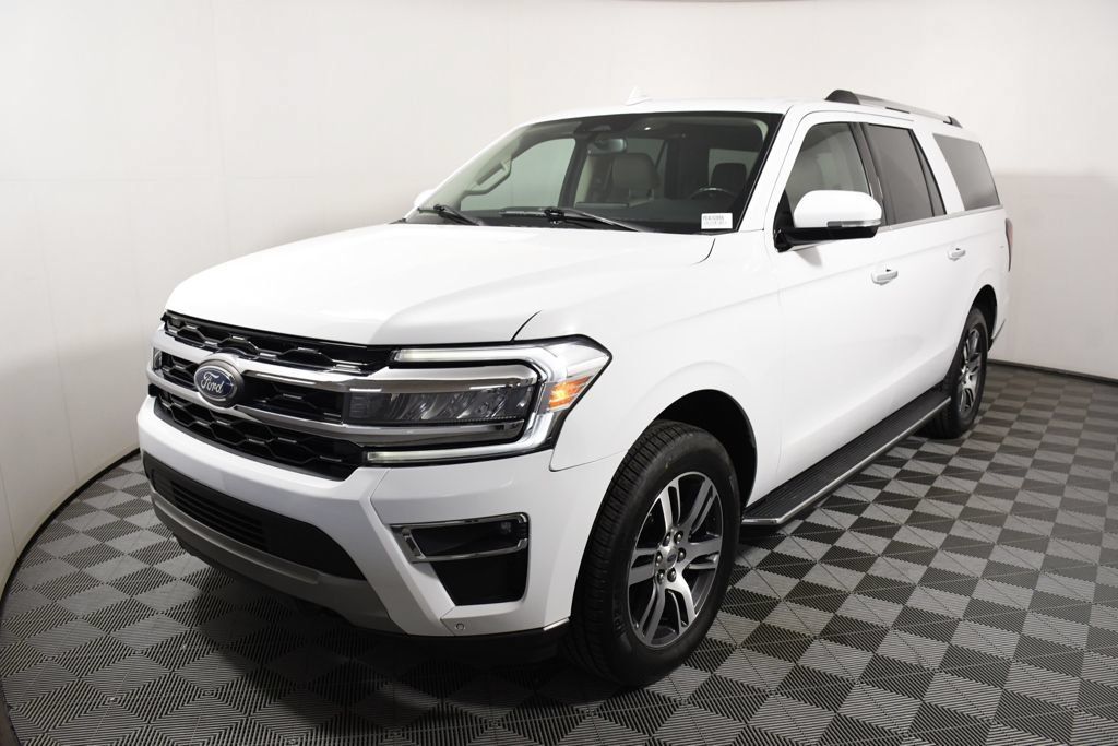Used 2023 Ford Expedition Max Limited AWD/4WD image 1