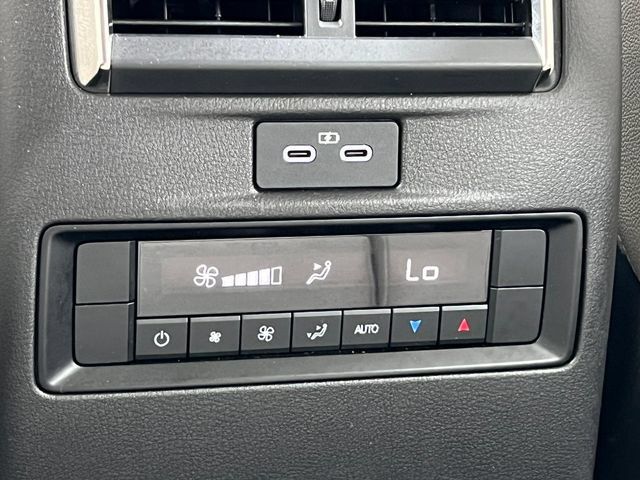 Used 2025 MAZDA CX-90 Plug-In Hybrid w/Premium Sport AWD/4WD image 35
