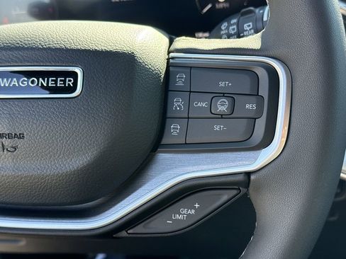 New 2026 Jeep Grand Wagoneer Limited AWD/4WD image 18