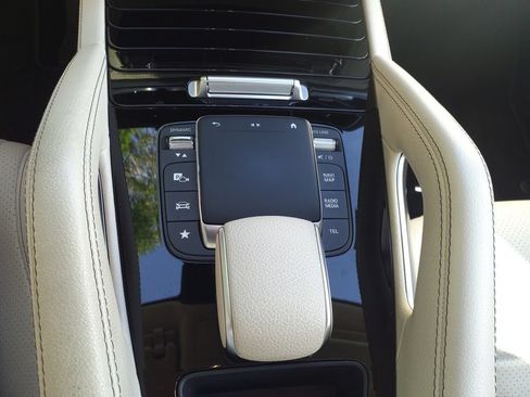 Used 2021 Mercedes-Benz GLE 350 image 28