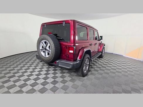 Used 2021 Jeep Wrangler Unlimited Sahara AWD/4WD image 40