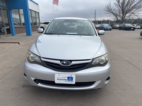 Used 2010 Subaru Impreza 2.5i image 2
