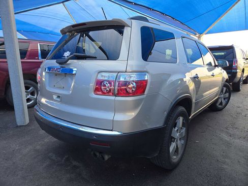 Used 2011 GMC Acadia SLT FWD image 4