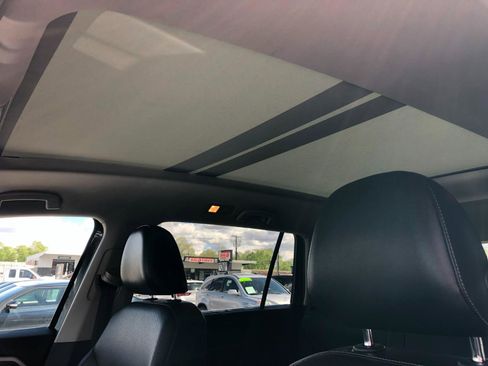 Used 2018 Volkswagen Atlas SEL image 13