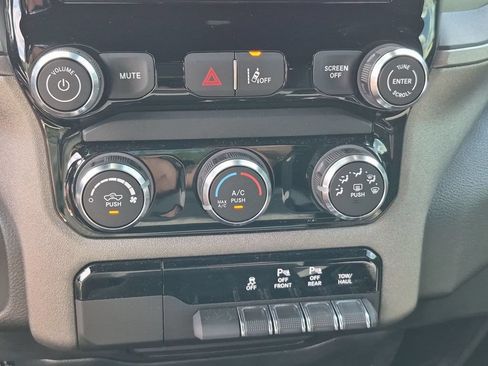 Used 2026 RAM 1500 Express RWD image 25