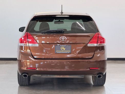 Used 2011 Toyota Venza image 6