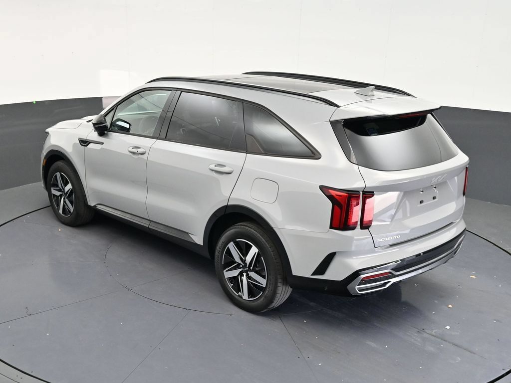 Used 2023 Kia Sorento EX w/ Panoramic Sunroof Package FWD image 15