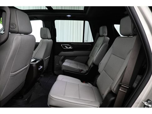 Used 2022 GMC Yukon SLT w/ SLT Luxury Package AWD/4WD image 27